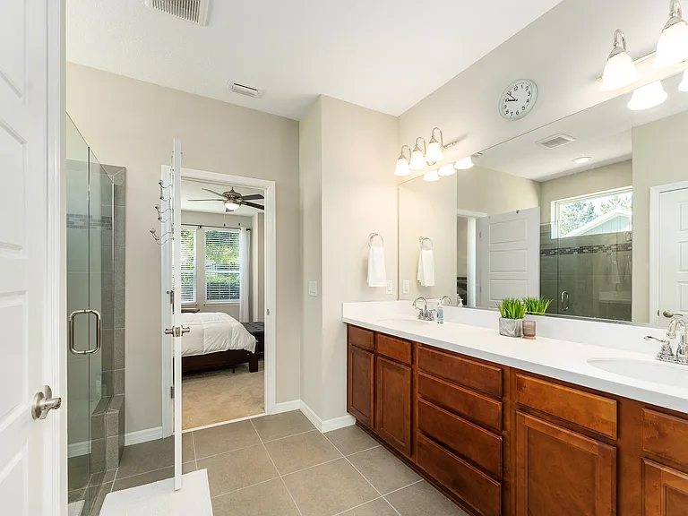 3441 NW 56th Ave — Photo 26