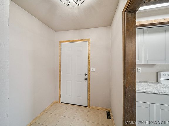 4th image of 3125 S 217th East Ave