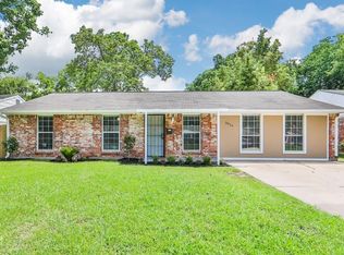 3915 Heatherbloom Dr, Houston, TX 77045