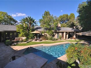 4948 Vanalden Ave, Tarzana, CA 91356