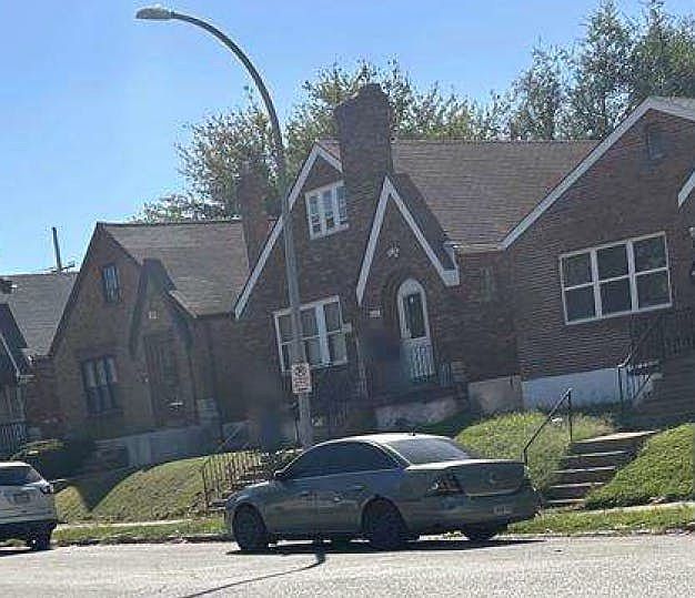 1st image of 4612 Penrose St