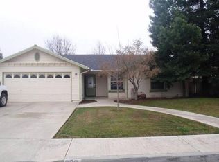 623 Hannah Ave, Exeter, CA 93221