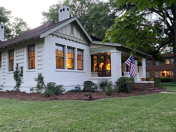 2nd image of 1904 Ridge Ave