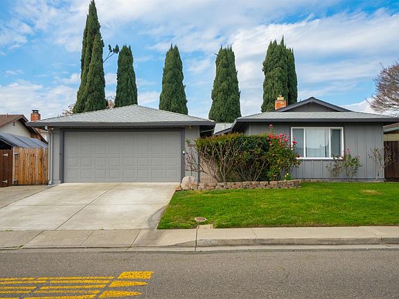 4th image of 2731 Orchid Street