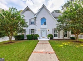 160 Savannah Estates Dr, Sandy Springs, GA 30350