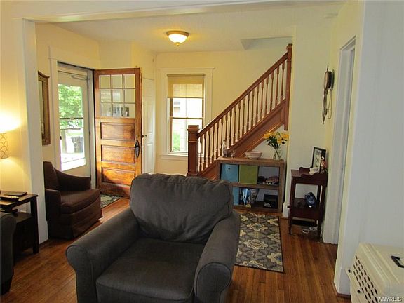 3rd image of 163 Euclid Ave