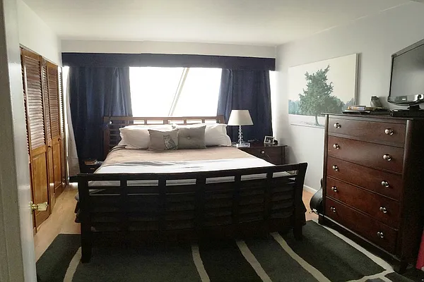 Rented by Corcoran | media 28