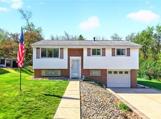 210 Shoreham Dr, Allison Park, PA 15101