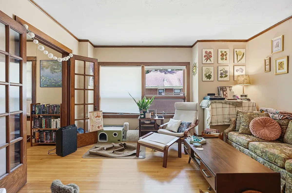 403 West Wilson Street - 5 — Photo 1