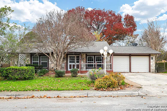 8138 Raritan St — Photo 1