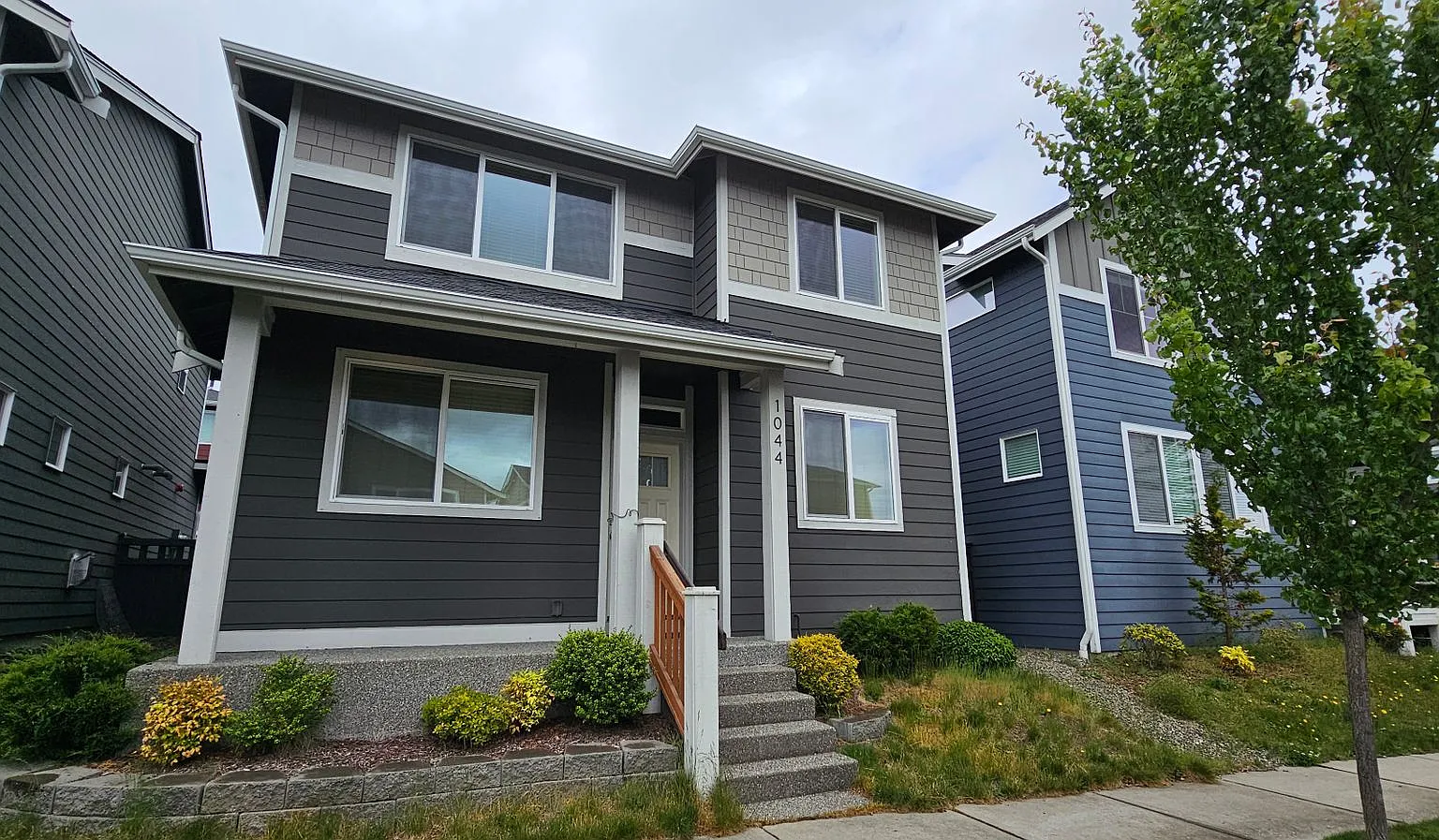 Spacious Bremerton Two-Story — Photo 1