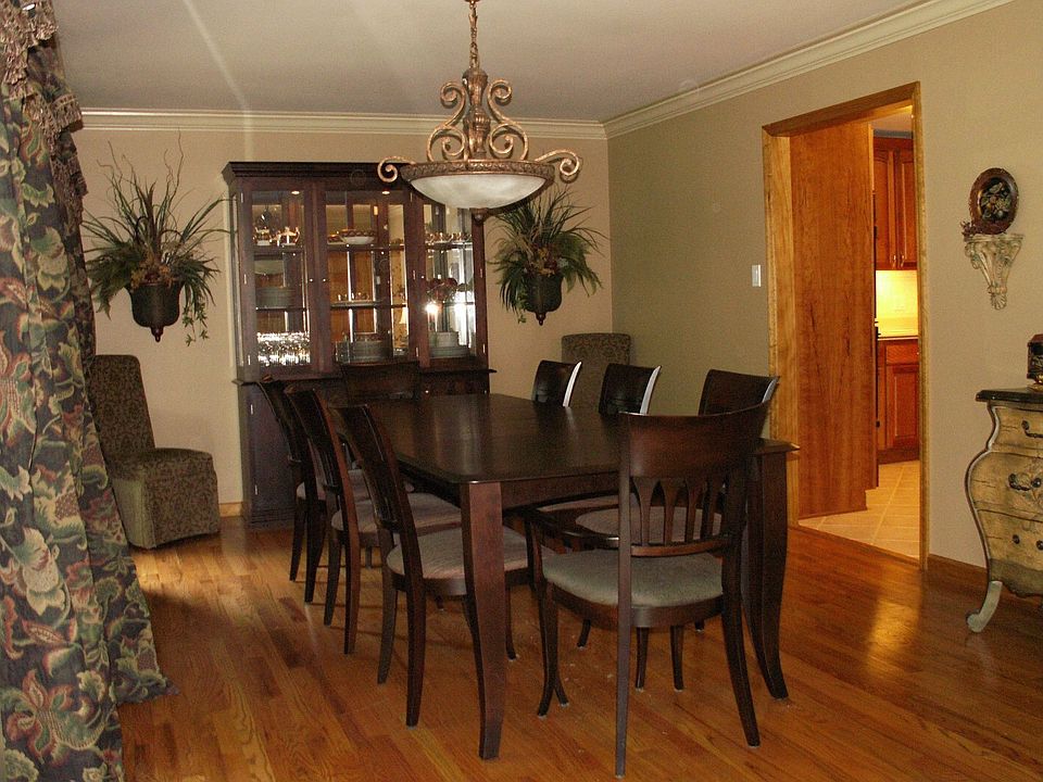 2nd image of 12588 Starspur Ln
