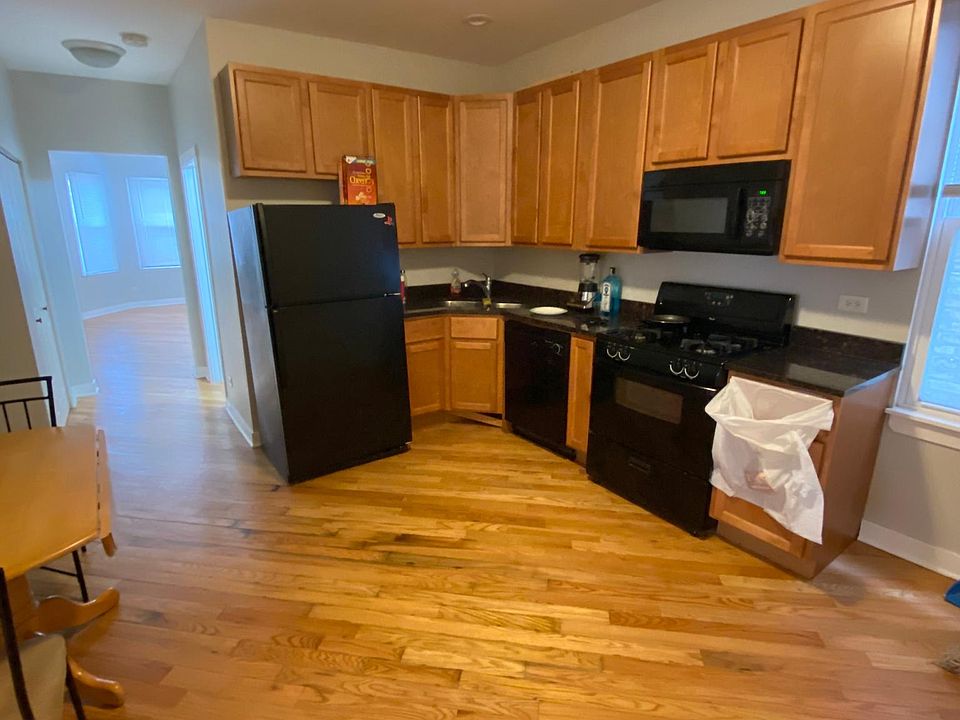 1st image of 3044 N Central Park Ave #1