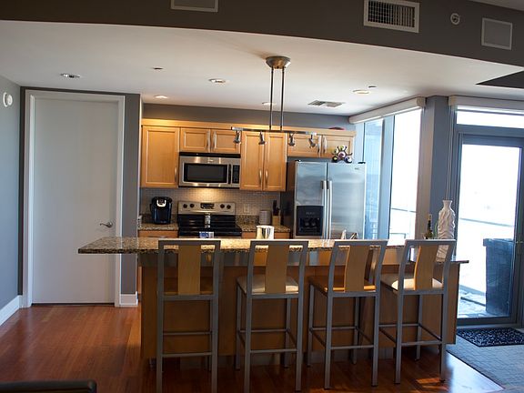 4th image of 335 Bridge St NW #1305