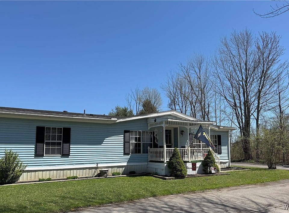 1st image of 217 Dogwood Ln