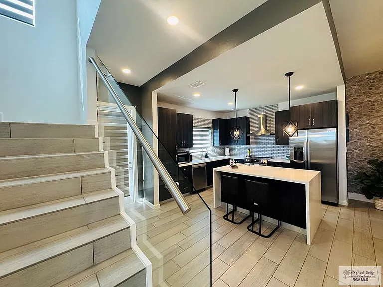 2011 Diamond Dr #A — Photo 16