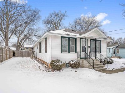 2225 MT VERNON STREET, Oshkosh, WI, 54901