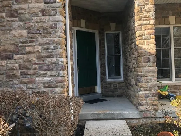 30 Tree Swallow Dr, Princeton, NJ 08540