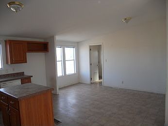 5th image of 1408 S 365th Ave