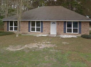 5622 Mapleton Dr, Greenwell Springs, LA 70739