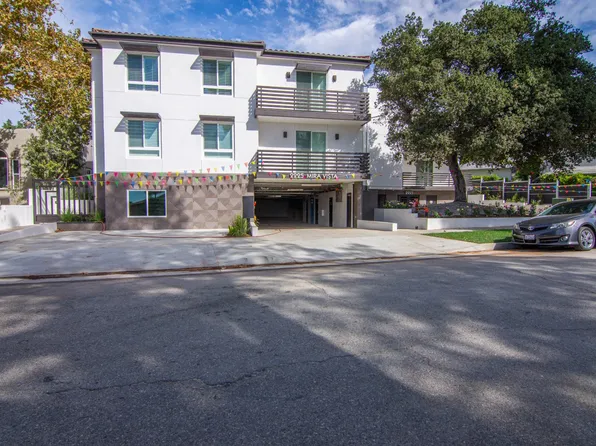 2225 Mira Vista Ave #104, Montrose, CA 91020
