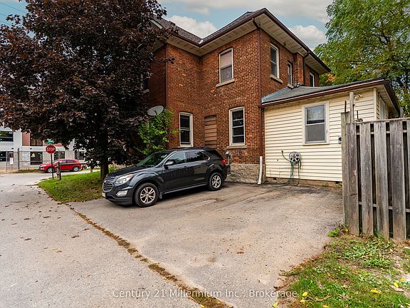 5th image of 143 11th St W