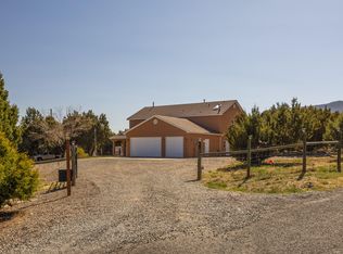 39 Sandia Haven Dr, Cedar Crest, NM 87008
