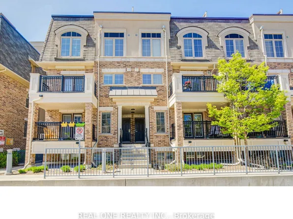 2441 Greenwich Dr #14, Oakville, ON L6M 0S3