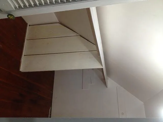 Studio, 400 sqft, $1,600 — Photo 2