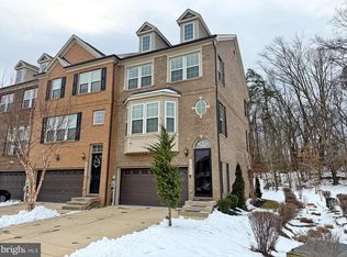 2801 Golden Gate Ct, Waldorf, MD 20601