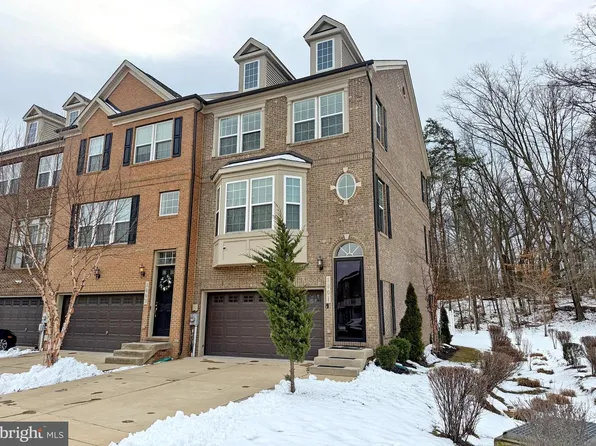 2801 Golden Gate Ct, Waldorf, MD 20601