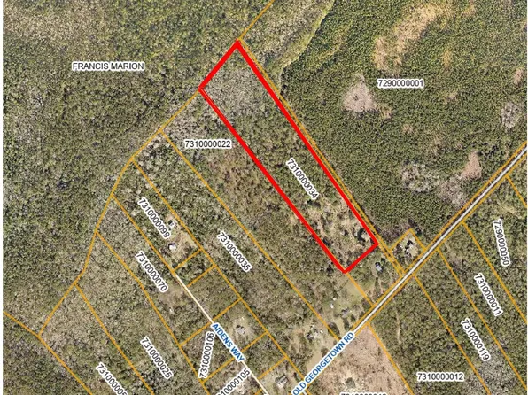 8942 Old Georgetown Rd, Mc Clellanville, SC 29458