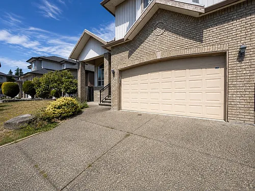 15773 82a Ave Photo 1