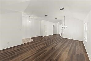 3rd image of 2030 Natchez Dr