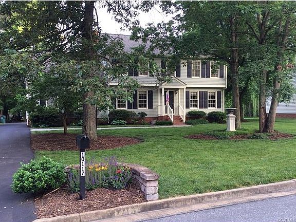 3rd image of 10117 Heritage Ln