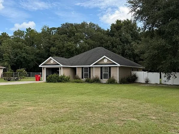 4053 Meadow Cir, Blackshear, GA 31516