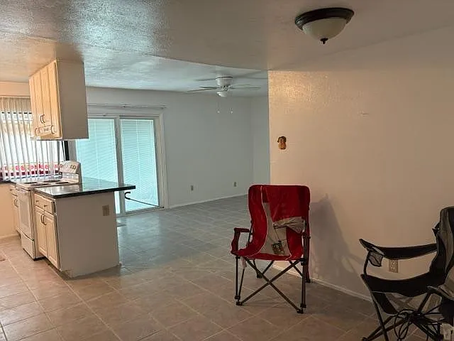 14667 Lourdes Dr — Photo 4