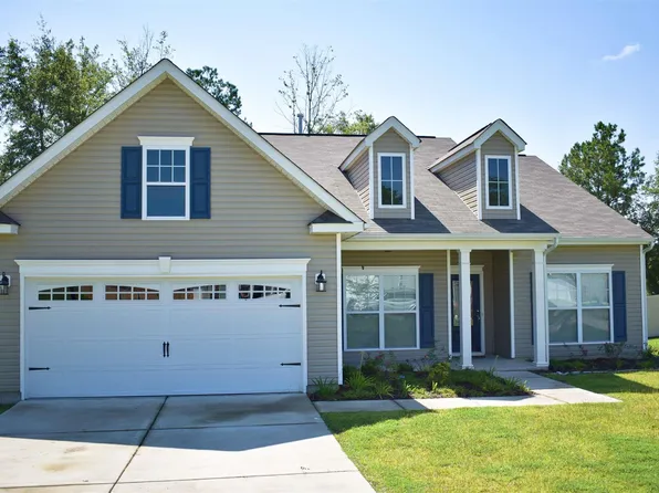 61 Leatherwood Dr, Lugoff, SC 29078