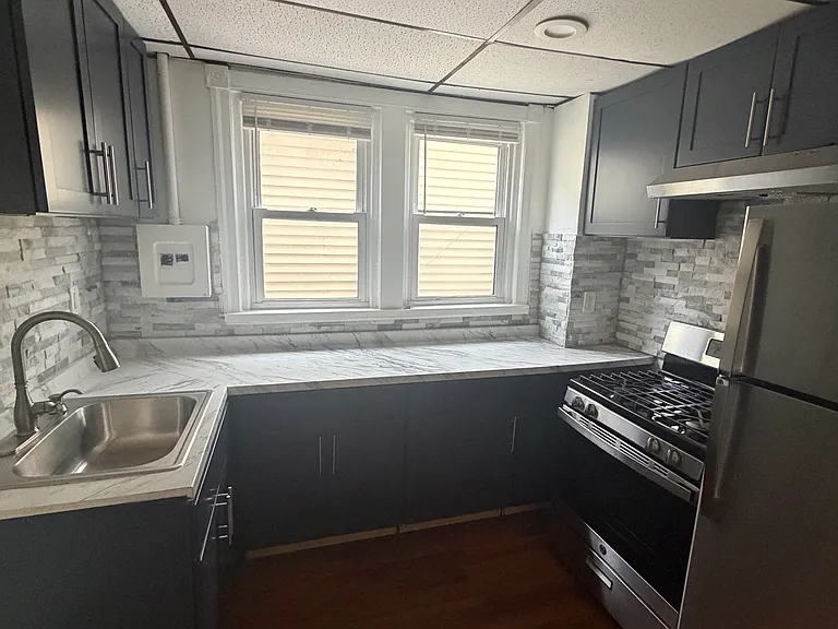 633 Arctic Ave #A3 — Photo 4