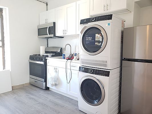 2nd image of 248 W 105th St #3PM