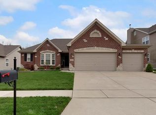 1463 Heritage Valley Dr, High Ridge, MO 63049