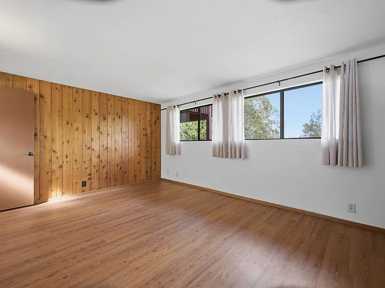 1015 Piiholo Rd — Photo 12