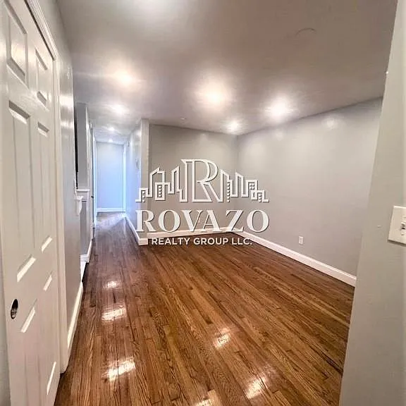 130 Chancellor Ave #3FF — Photo 6