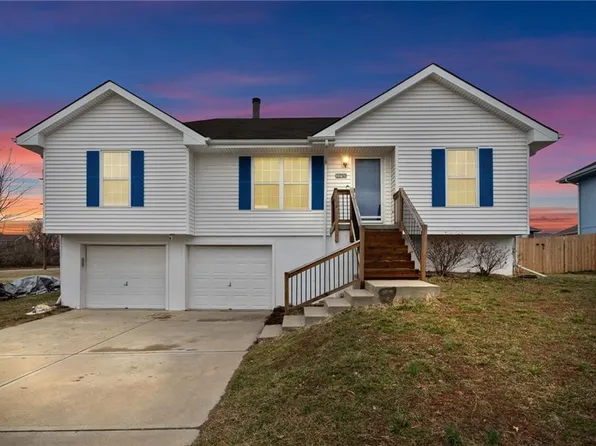 2230 Chanticleer St, Excelsior Springs, MO 64024