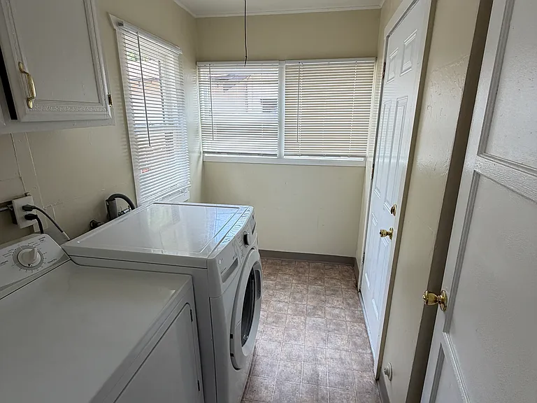 8035 Rosecrans Ave — Photo 5