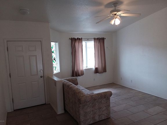 2nd image of 3491 Iroquois Dr