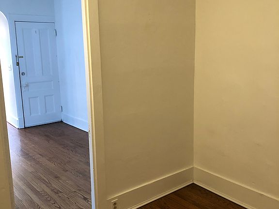 3rd image of 189 Huntington Ave APT 2