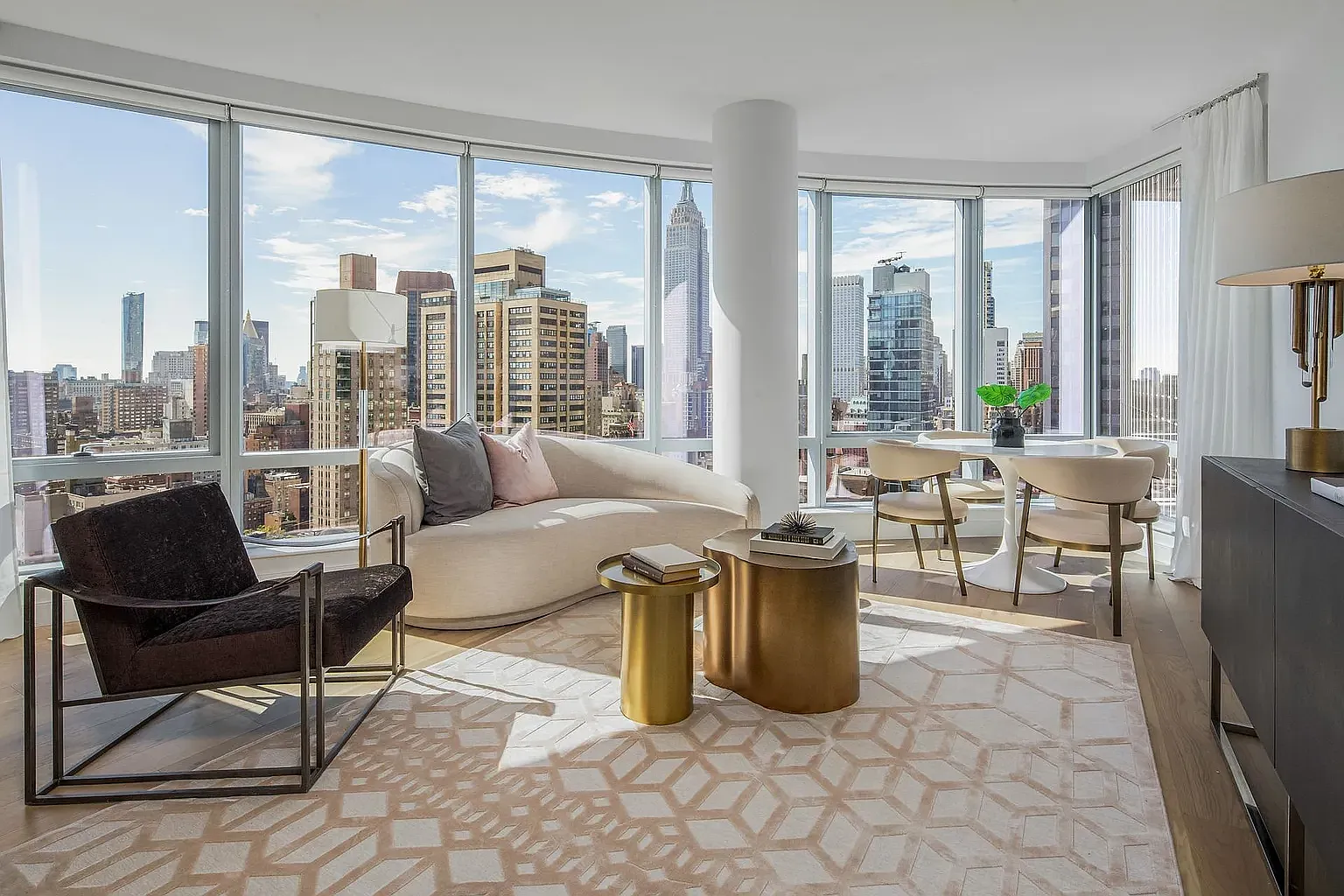 225 East 39th Street — Photo 3