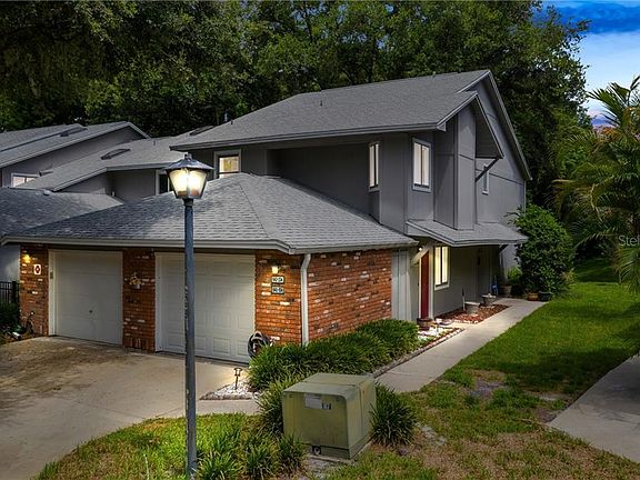 2nd image of 640 Laurel Oak 204 Ln