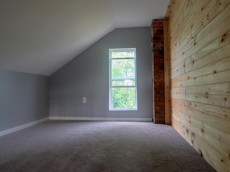 1st image of 1483 E Mound St Unit 85